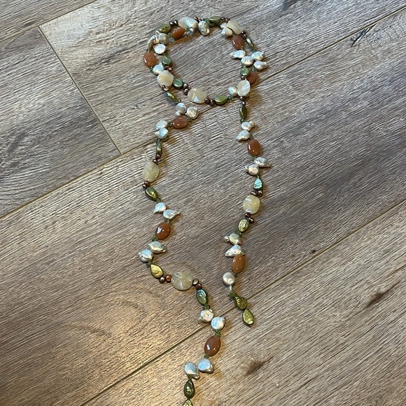 Pearl Necklace, Precious Stones & Genuine Pearls. Green, Amber, Tie Design. - Picture 9 of 9